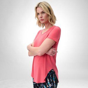 NWT Size 10 Joseph Ribkoff Calypso Pink Short Sleeve Rounded Hem T-Shirt 183220S